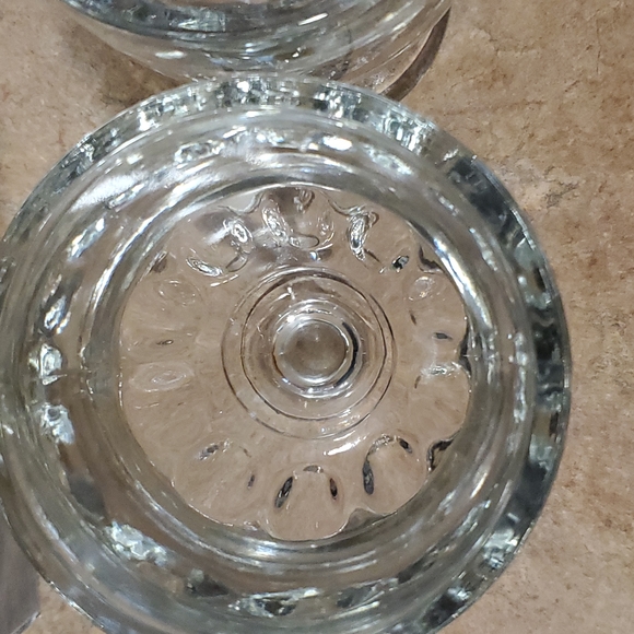 Set of 2.  Vintage very heavy clear beer or root beer  goblets. - Picture 4 of 7